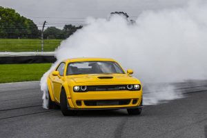 dodge_challenger_srt_hellcat_widebody_15 (1)