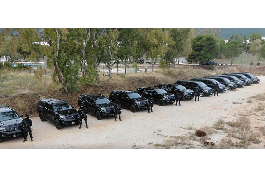 https://autogreeknews.gr/wp-content/uploads/2020/12/new-police-cars-3.jpg