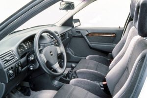 opel_vectra_2000_4_4_9