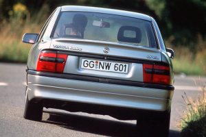 opel_vectra_turbo_4_4_3