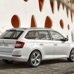 skoda-fabia-combi-2018-(6)