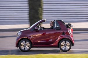 smart-EQ-fortwo-(8)