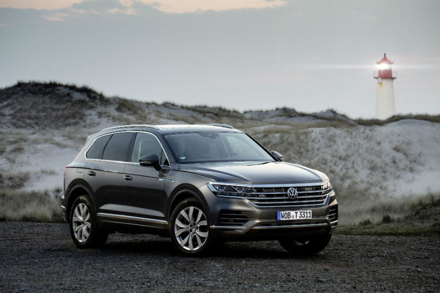 https://autogreeknews.gr/wp-content/uploads/2020/12/vw-touareg-v8-tdi-price-8.jpg