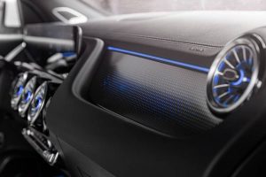 2021-Mercedes-EQA-250-13