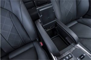 2021-Toyota-Highlander-Europe-106