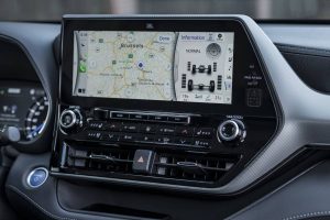 2021-Toyota-Highlander-Europe-93