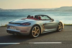 2021-porsche-boxster-25-rear 2