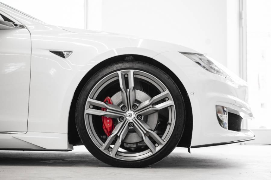 https://autogreeknews.gr/wp-content/uploads/2021/01/ARES_Tesla-Model-S_Cabrio-5_2.jpg