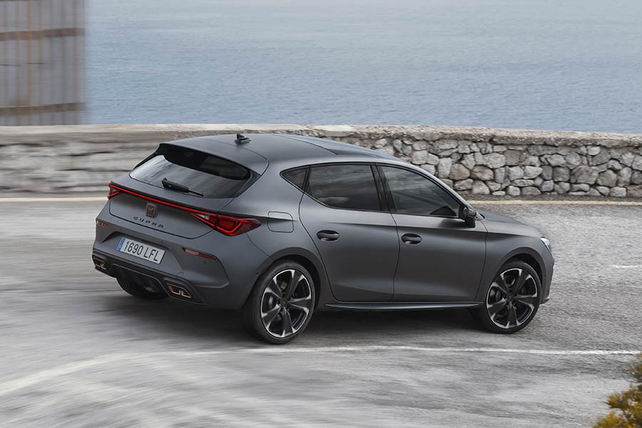 https://autogreeknews.gr/wp-content/uploads/2021/01/CUPRA-Leon_41_HQ.jpg