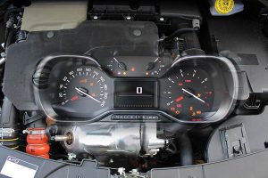 Citroen-C3-1.5-BlueHDi-100-engine-1