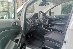 Ford-EcoSport-Car-Center-(7)
