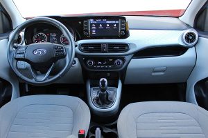 Hyundai-i10-1.0-AMT-(10)