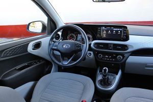 Hyundai-i10-1.0-AMT-(11)