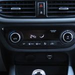 Hyundai-i10-1.0-AMT-(13)