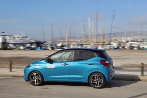 Hyundai-i10-1.0-AMT-(2)