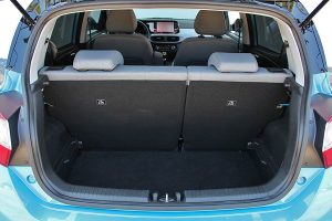 Hyundai i10 1.0 AMT (5)