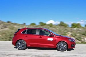 Hyundai-i30-1.0-T-GDi-120-PS-iMT-(28)