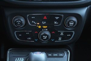 Jeep Compass 4xe (11)