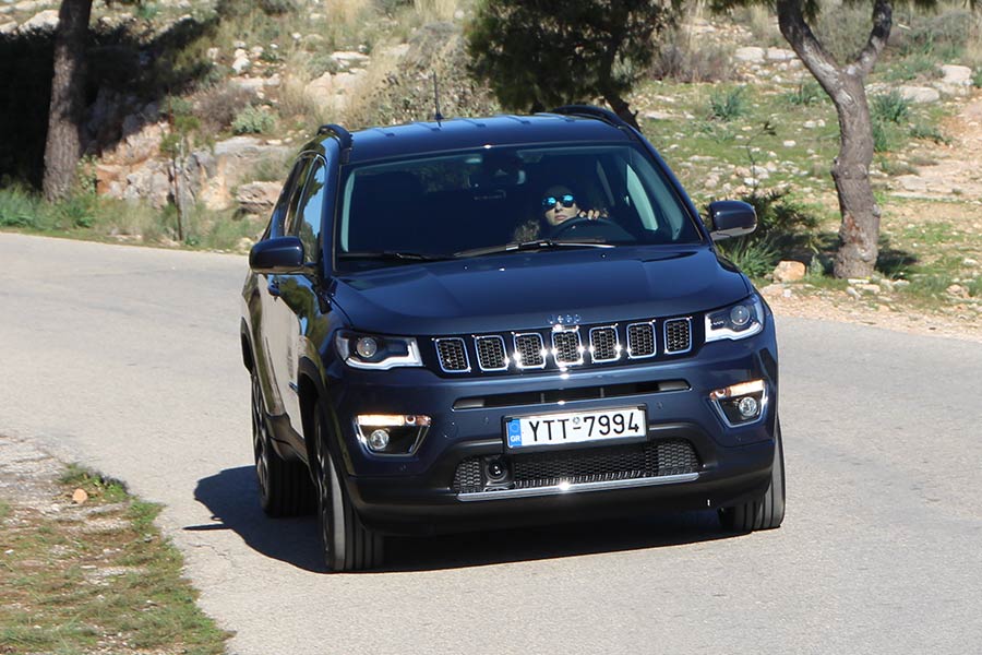 https://autogreeknews.gr/wp-content/uploads/2021/01/Jeep-Compass-4xe-27.jpg