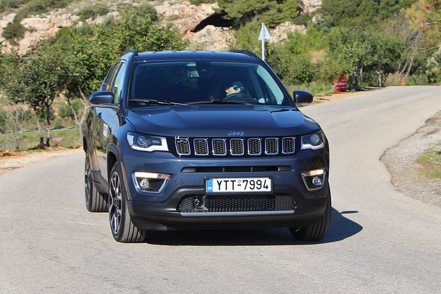 https://autogreeknews.gr/wp-content/uploads/2021/01/Jeep-Compass-4xe-35.jpg