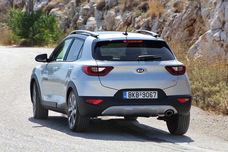 https://autogreeknews.gr/wp-content/uploads/2021/01/Kia-Stonic-1.0-T-GDi-100-PS-13.jpg