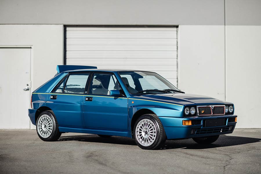 https://autogreeknews.gr/wp-content/uploads/2021/01/Lancia-Delta-HF-Integrale-Evoluzione-II-Blue-Lagos-7.jpg