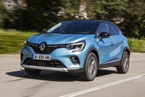 New-Renault-CAPTUR-E-TECH-Plug-(1)
