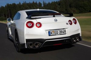 Nissan-GT-T-Track-Edition-(2)