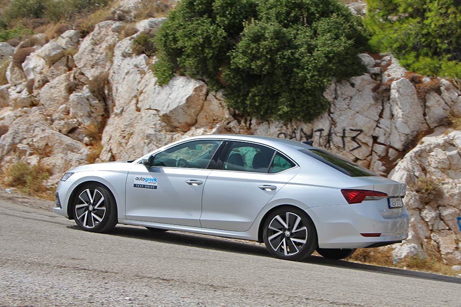 https://autogreeknews.gr/wp-content/uploads/2021/01/Skoda-Octavia-1.5-TSI-33.jpg