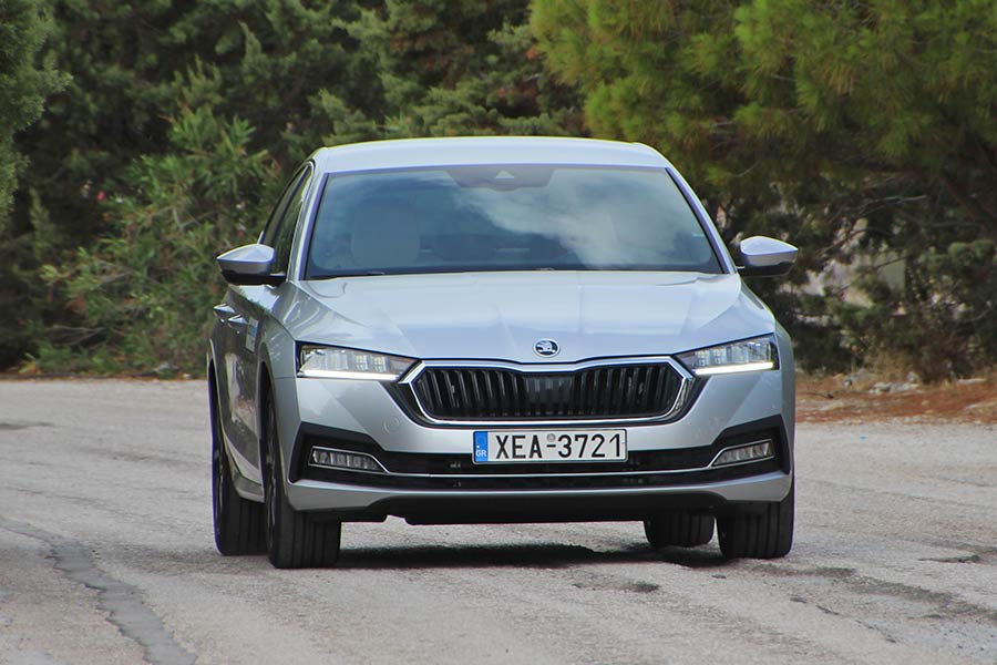 https://autogreeknews.gr/wp-content/uploads/2021/01/Skoda-Octavia-1.5-TSI-35.jpg