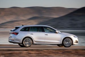 Skoda-Octavia-2020-xoros-aposkeuwn-(10)