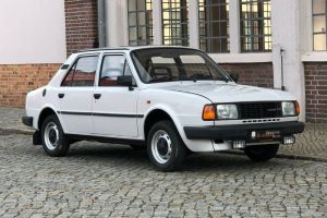 Skoda_135_GL_1988_pekna_prodej_02