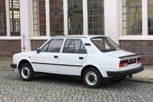 Skoda_135_GL_1988_pekna_prodej_05