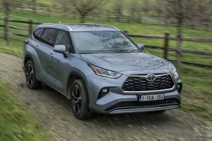 Toyota-Highlander-2021
