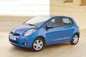 Toyota-Yaris-2010