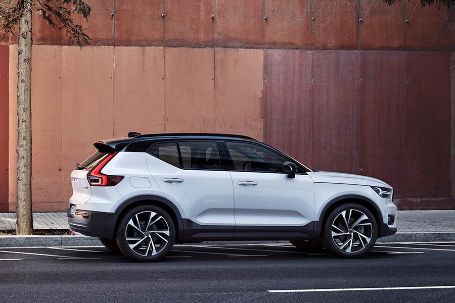 https://autogreeknews.gr/wp-content/uploads/2021/01/Volvo-XC40-7.jpg