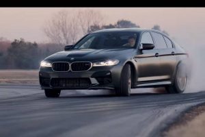 bmw m5 cs drift