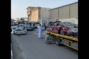 parking-tower-collapse-(1)