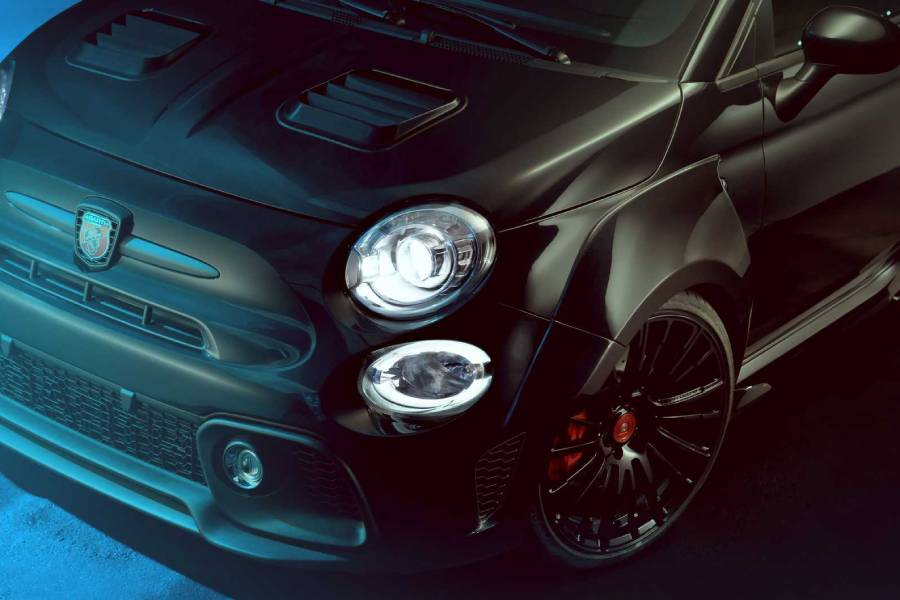 https://autogreeknews.gr/wp-content/uploads/2021/01/pogea-racing-fiat-abarth-595-hercules-headlights.jpg