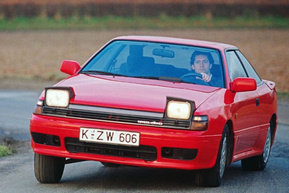 https://autogreeknews.gr/wp-content/uploads/2021/01/toyota-celica-st165.jpg