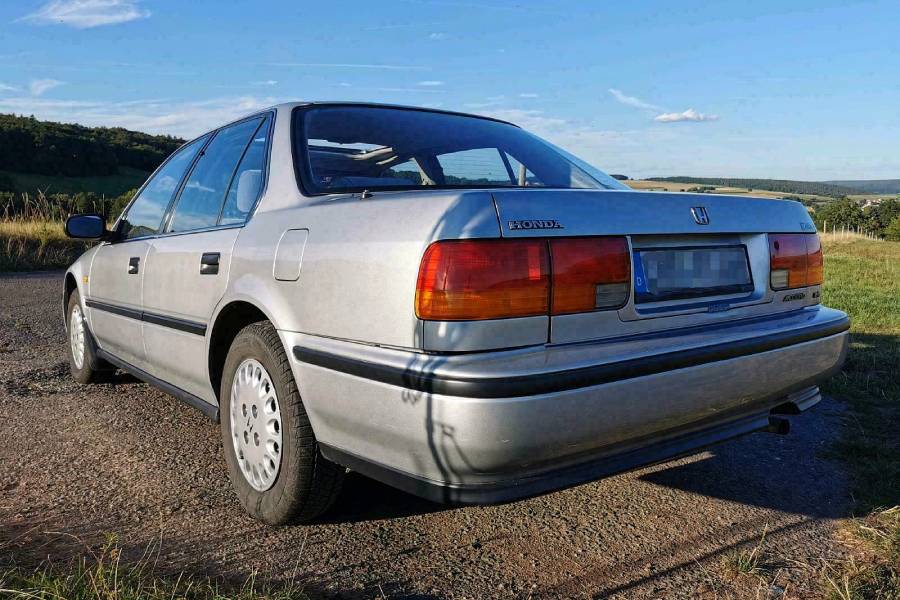 https://autogreeknews.gr/wp-content/uploads/2021/02/1992-honda-accord-for-sale-4.jpg