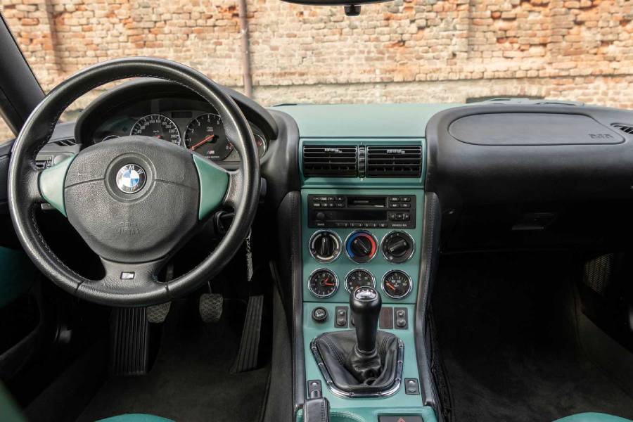 https://autogreeknews.gr/wp-content/uploads/2021/02/1998-bmw-m-coupe-for-sale-interior-2.jpg