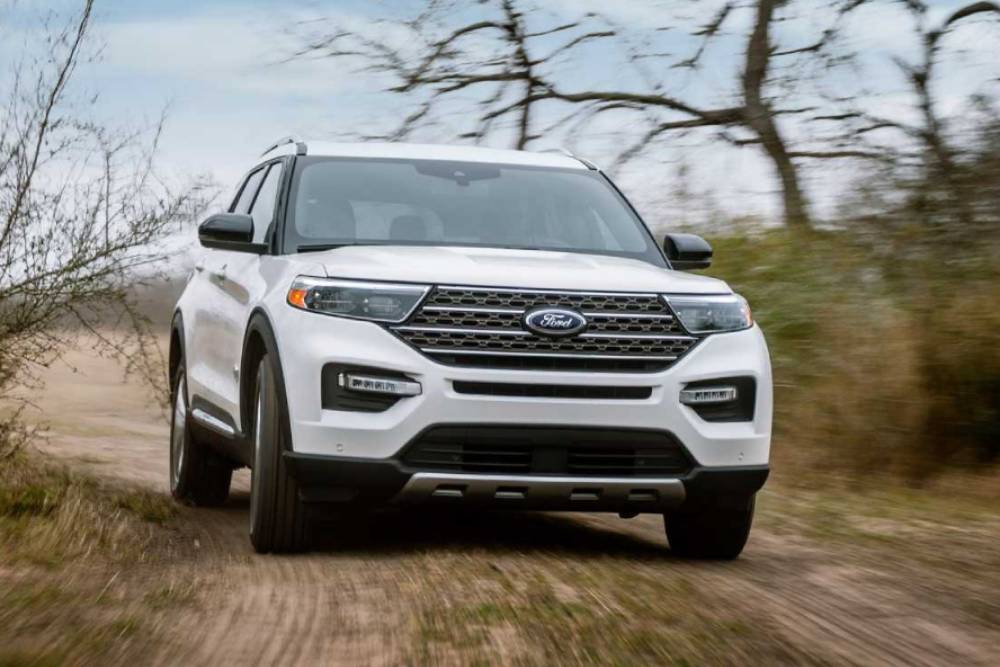 https://autogreeknews.gr/wp-content/uploads/2021/02/2021-ford-explorer-king-ranch.jpg