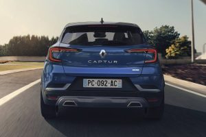 2021-renault-captur-rs-line-3