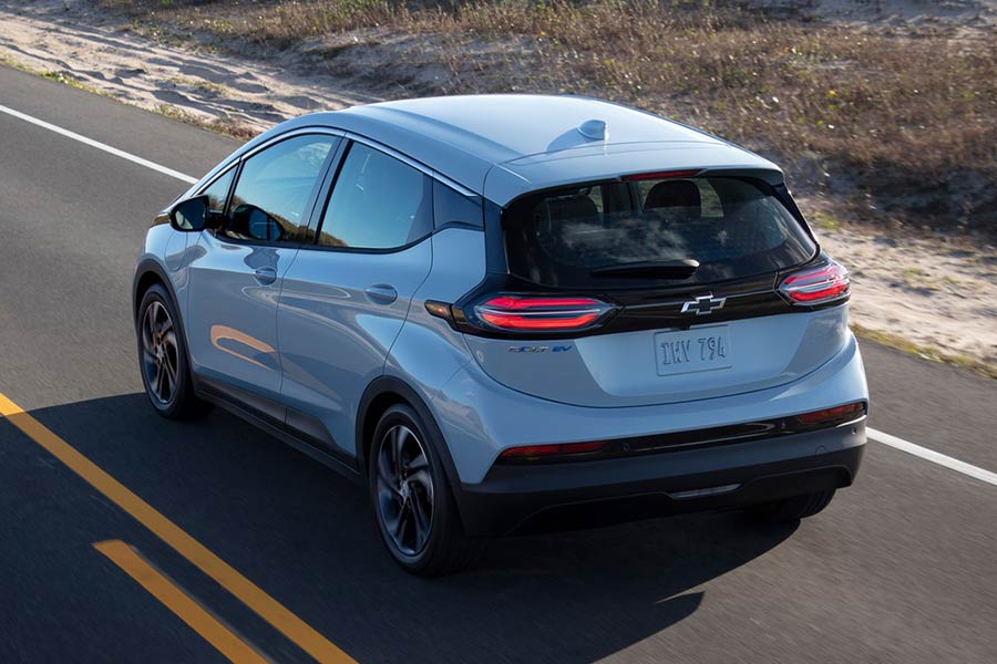 https://autogreeknews.gr/wp-content/uploads/2021/02/Chevrolet-Bolt-2021-4.jpg