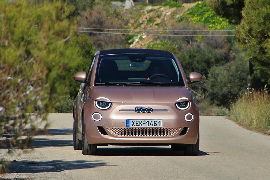 https://autogreeknews.gr/wp-content/uploads/2021/02/Fiat-500e-Cabrio-33.jpg