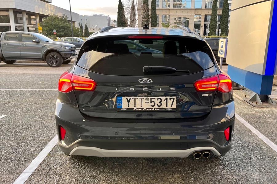 https://autogreeknews.gr/wp-content/uploads/2021/02/Ford-Focus-Active-X-Car-Center-3.jpg