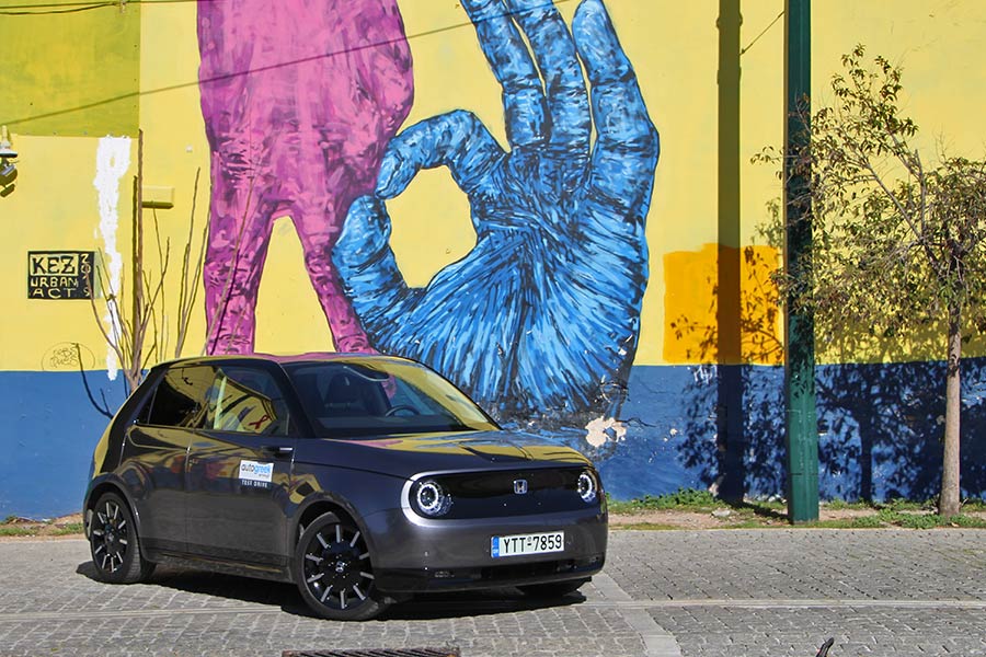 https://autogreeknews.gr/wp-content/uploads/2021/02/Honda-e-51.jpg