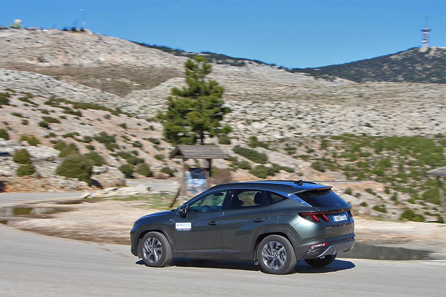 https://autogreeknews.gr/wp-content/uploads/2021/02/Hyundai-Tucson-1.6-180-PS-14.jpg