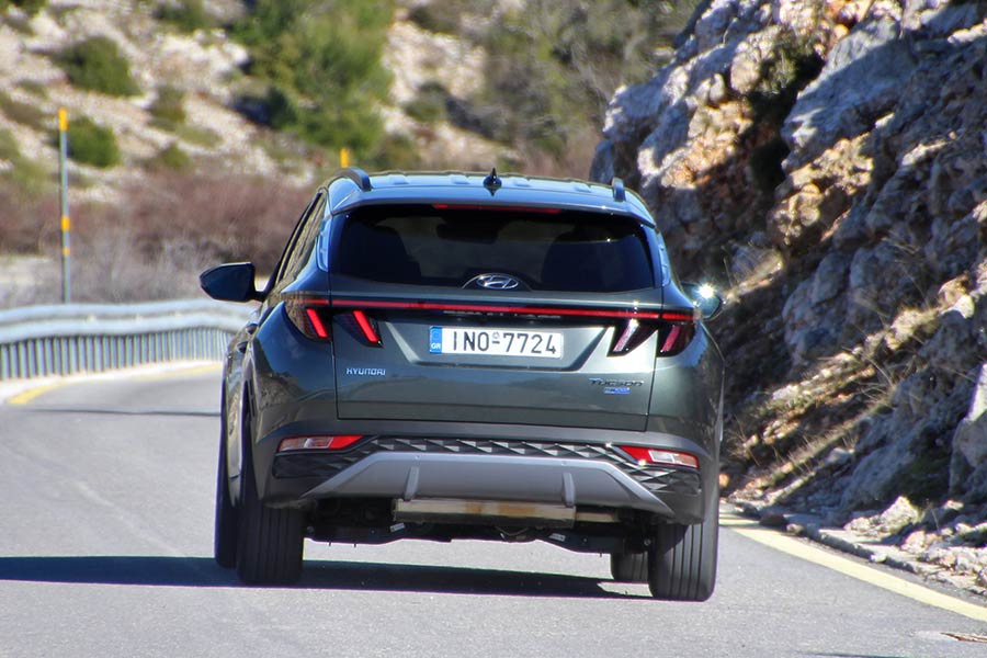 https://autogreeknews.gr/wp-content/uploads/2021/02/Hyundai-Tucson-1.6-180-PS-65.jpg